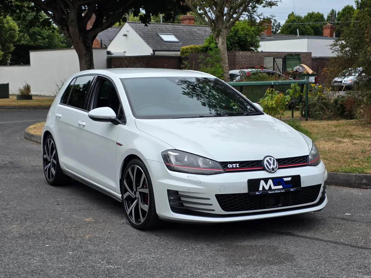 2017 Volkswagen Golf GTI *Only 42k* DSG - Image 3