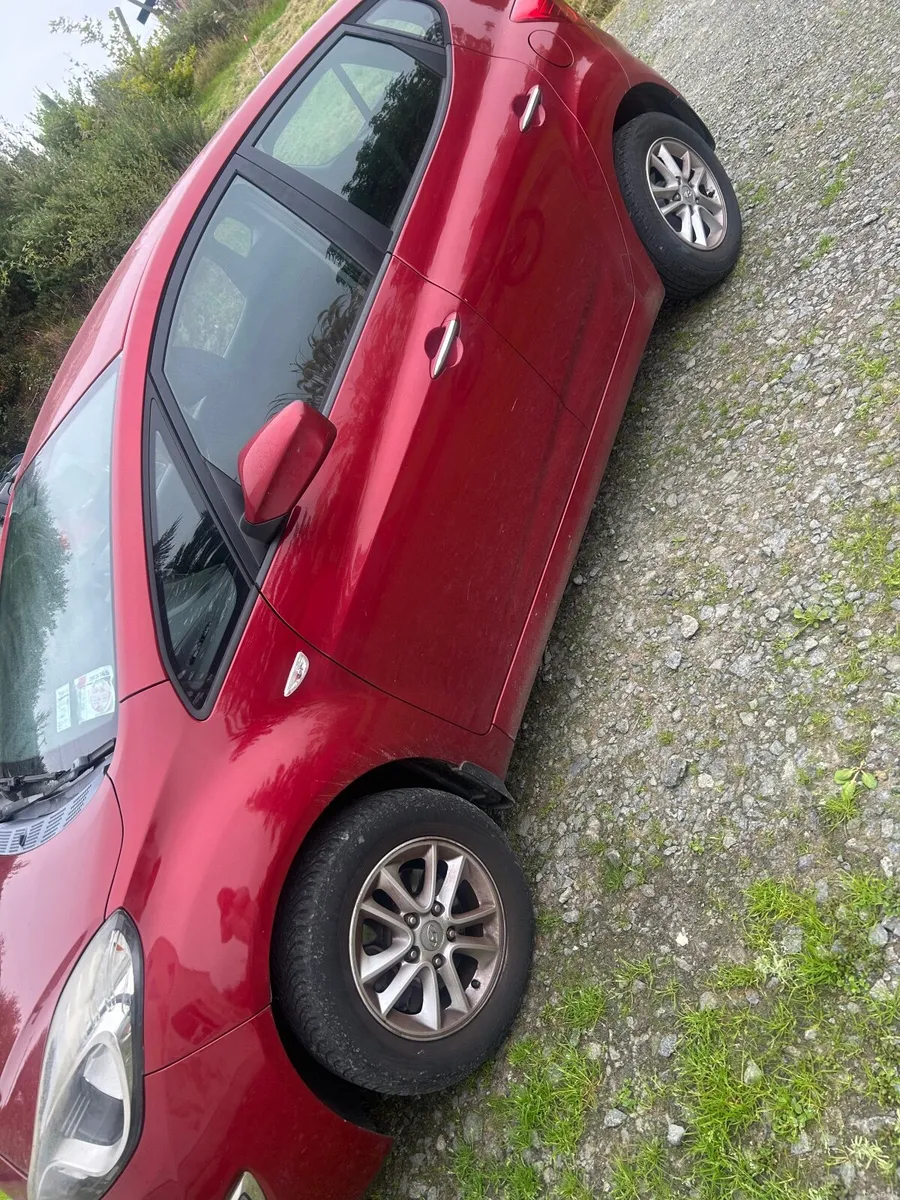Hyundai ix20 2011 - Image 4