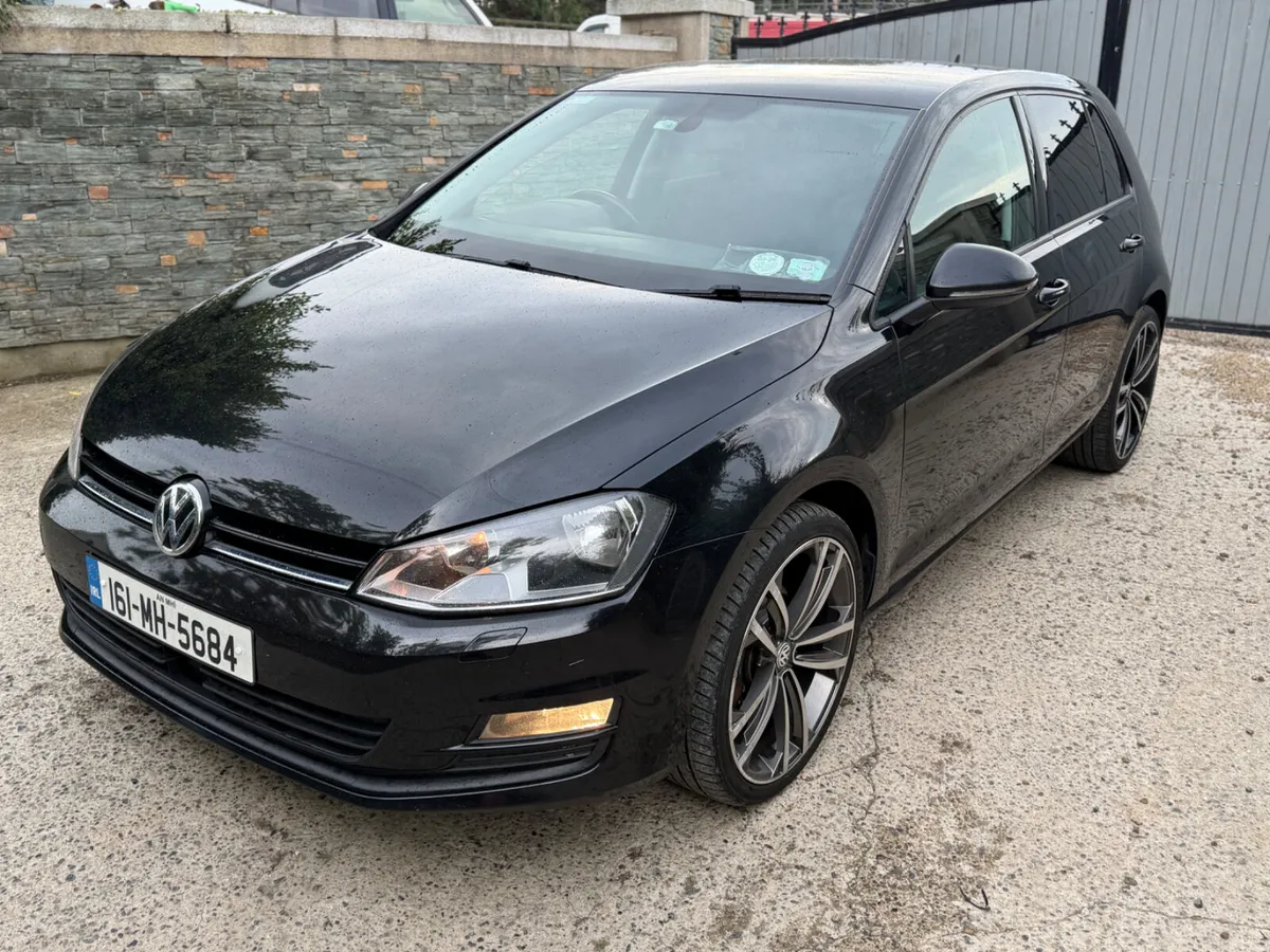 Volkswagen Golf 2016 - Image 2