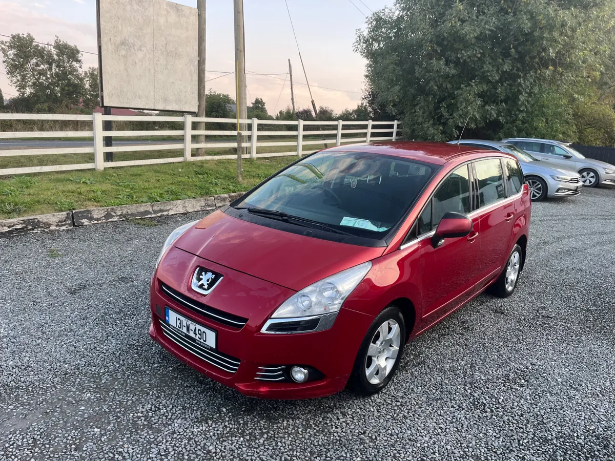 131 Peugeot 5008 1.6 hdi - 7-seater - Image 2