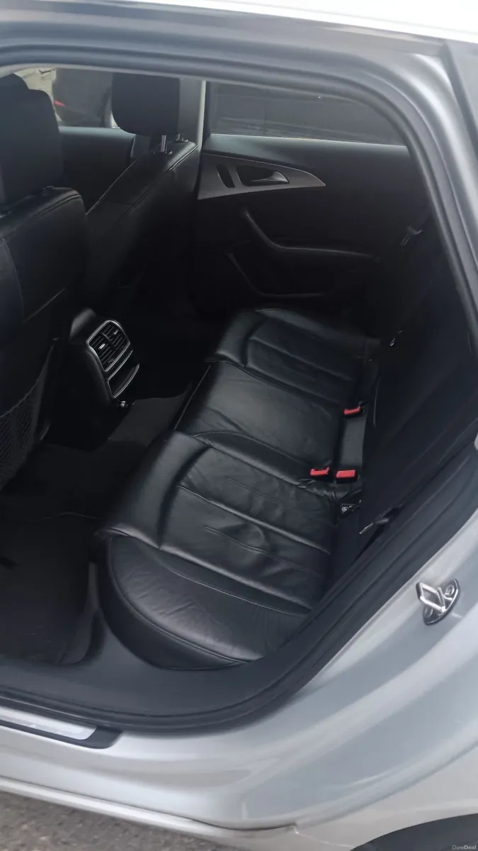 Audi A6 2012 - Image 2