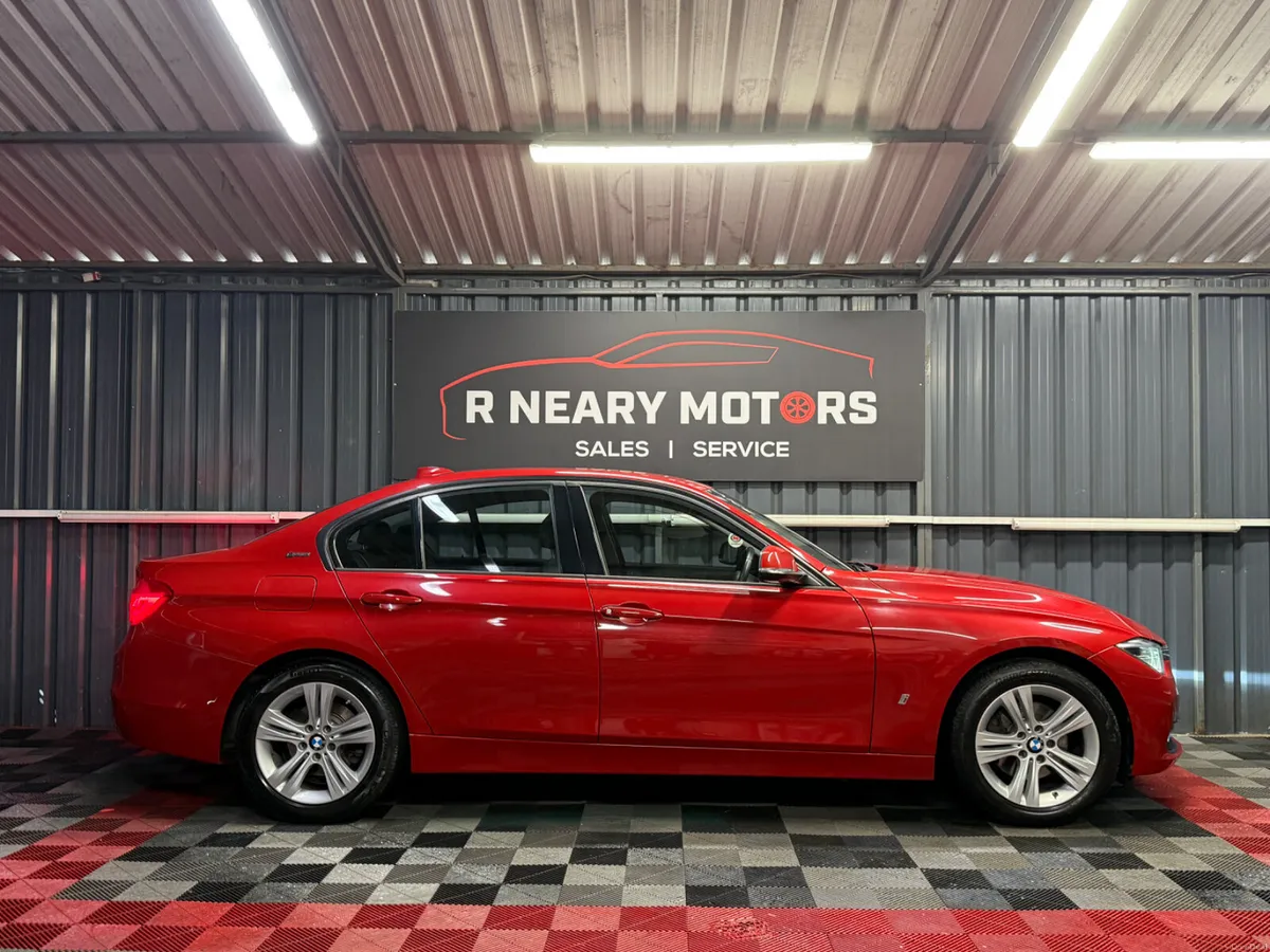 2018 BMW 3-Series  330e Sport Automatic - Image 4
