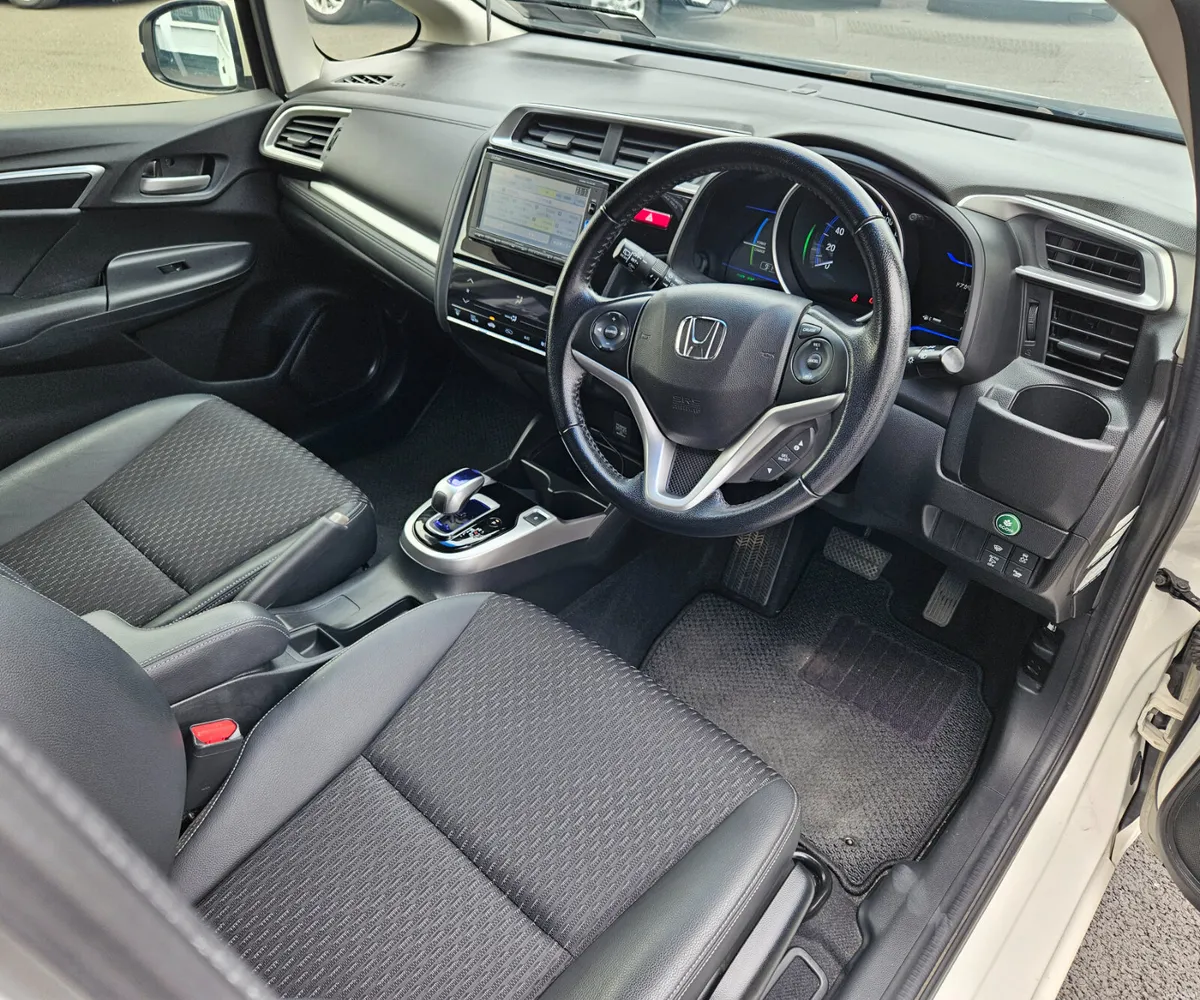 Honda Fit 2016 Petrol Hybrid Automatic - Image 4