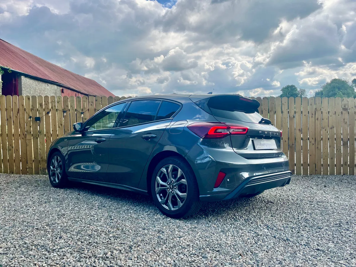 Ford Focus 2022 NEW MODEL - Image 4