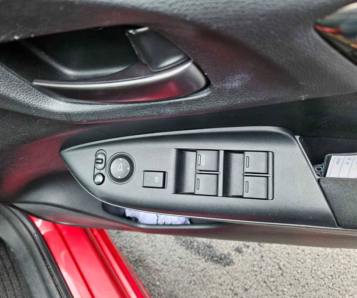 Honda Fit 2019 Petrol Hybrid Automatic - Image 5