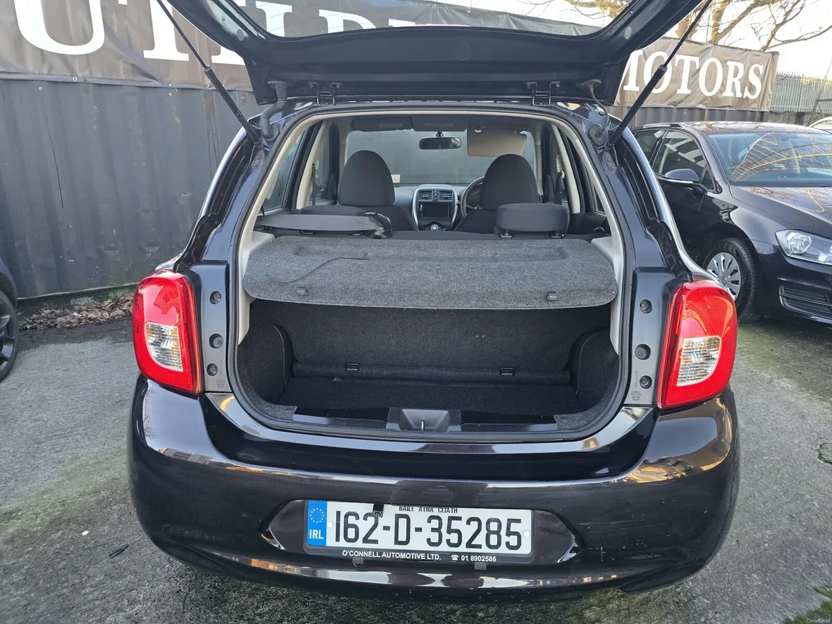 Car - Image 3