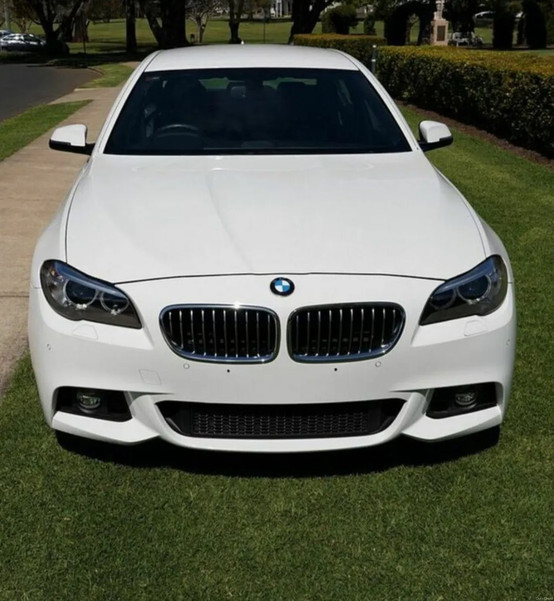 BMW 5-Series 2015 - Image 1