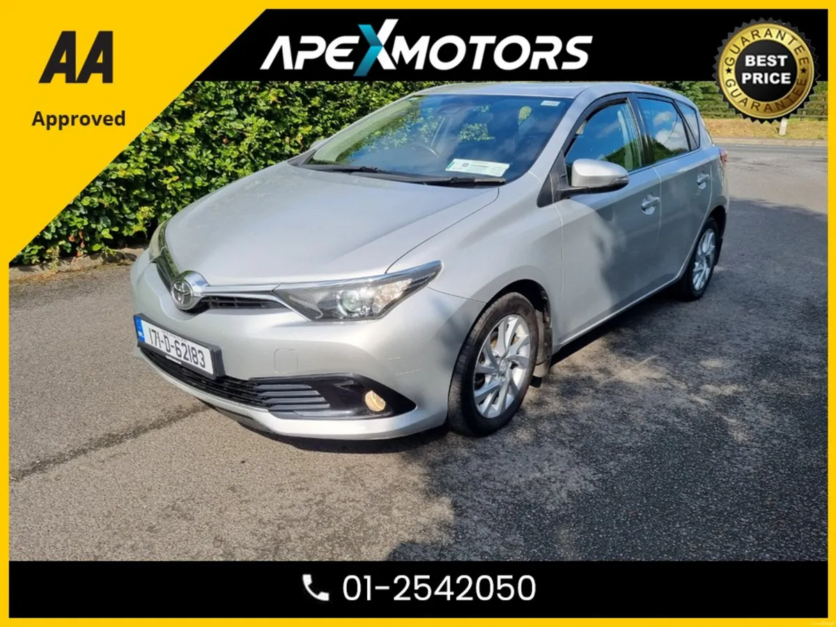 Toyota Auris FINANCE ARRANGED * TOP-SPEC * 1.2T IC - Image 3
