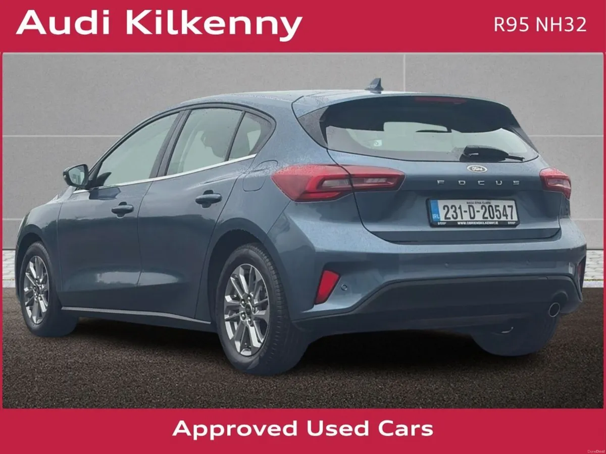Ford Focus TITANIUM 1.0 T 125 BHP 5DR *1 OWNER - P - Image 3