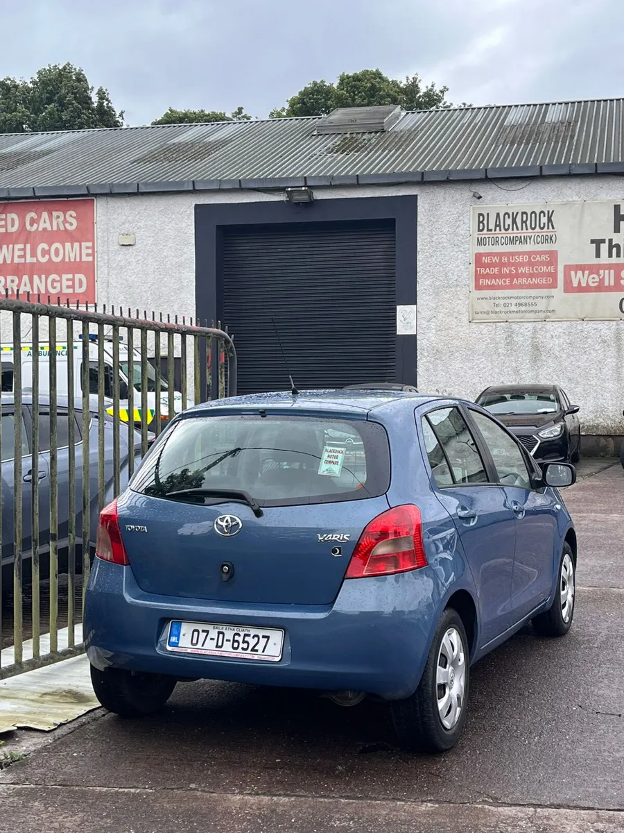 Toyota Yaris 2007 - Image 4