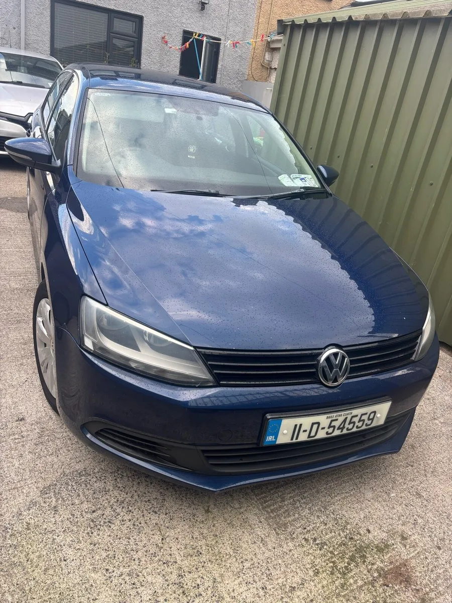 2011 Volkswagen Jetta NCT + Tax €4,000 - Image 2