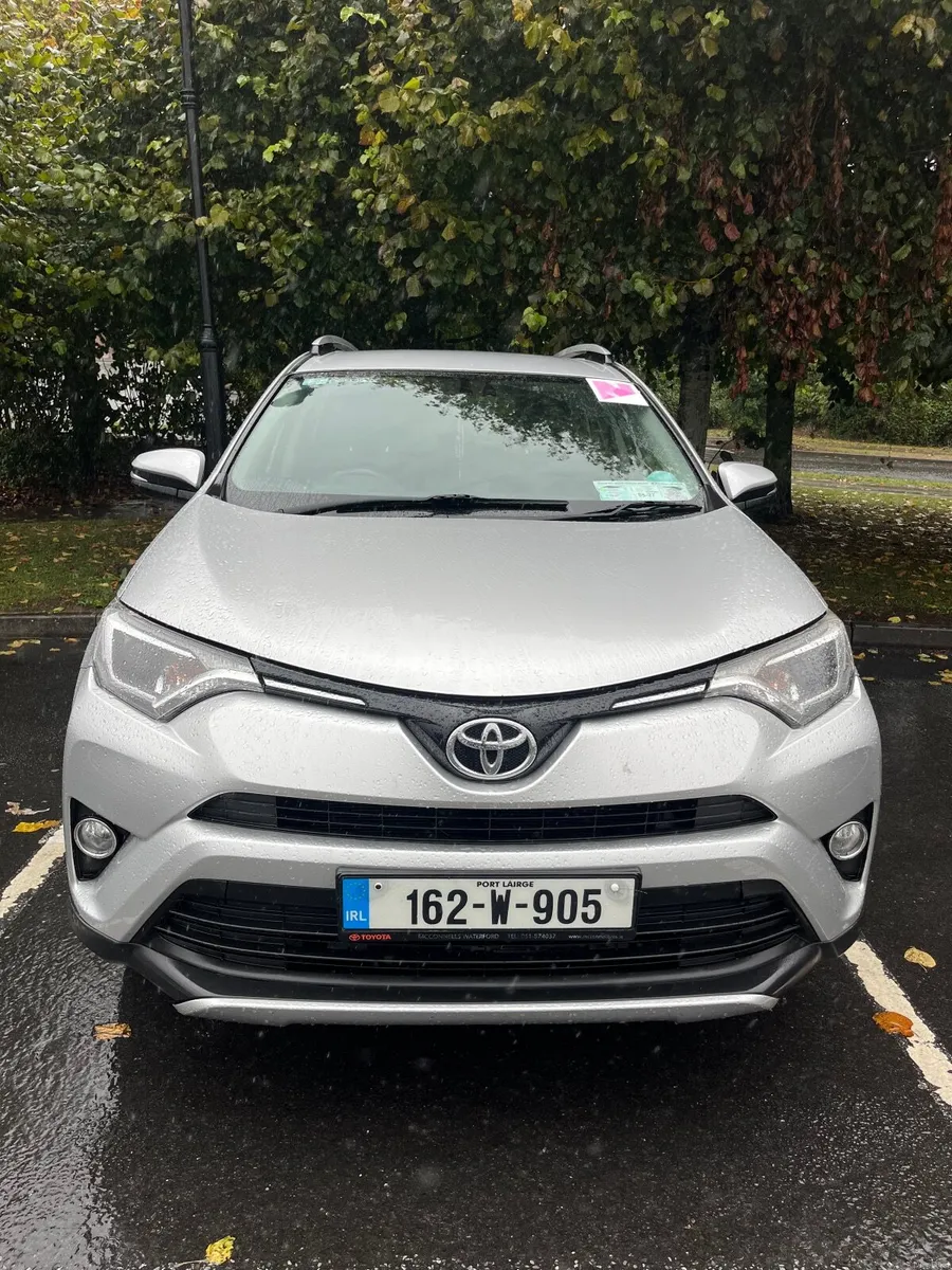 Toyota RAV4 2016 - Image 2