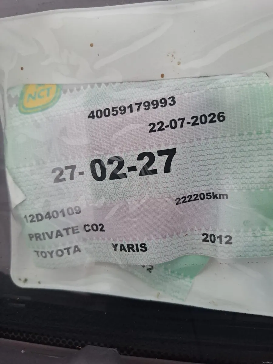 Toyota Yaris 2012 - Image 2