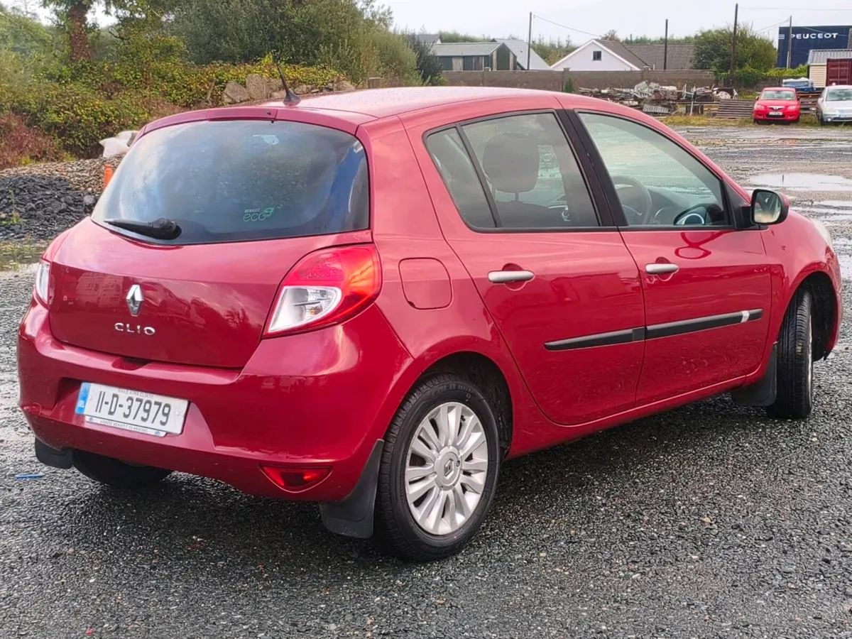 🔴2011🔴 Renault Clio New T/B - Image 2