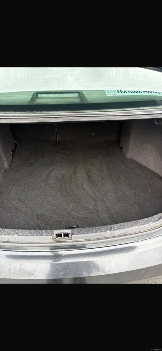 Toyota Avensis 2011 - Image 5