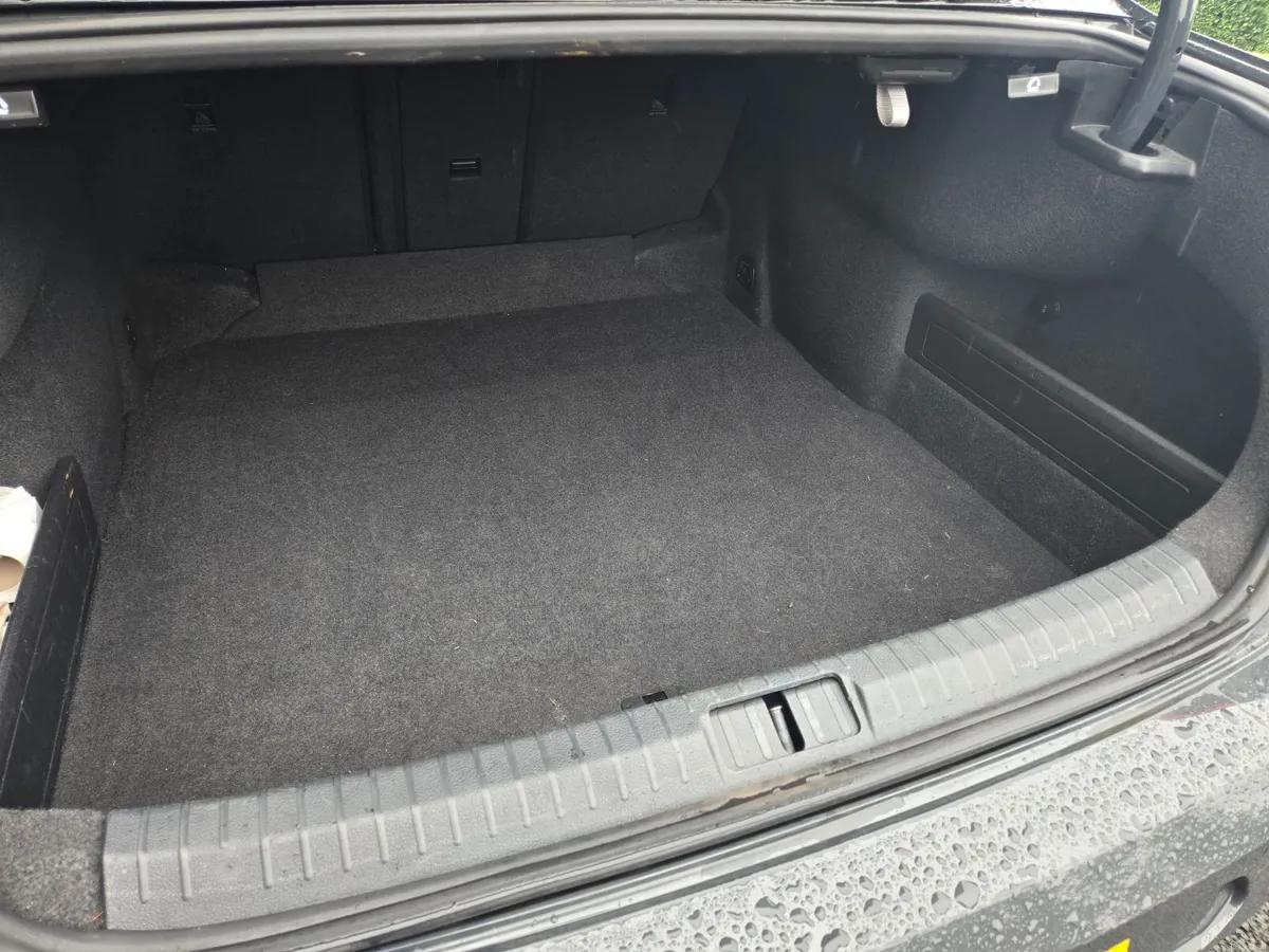 Volkswagen Passat 2018 2.0 TDI SE Business 4dr - Image 5