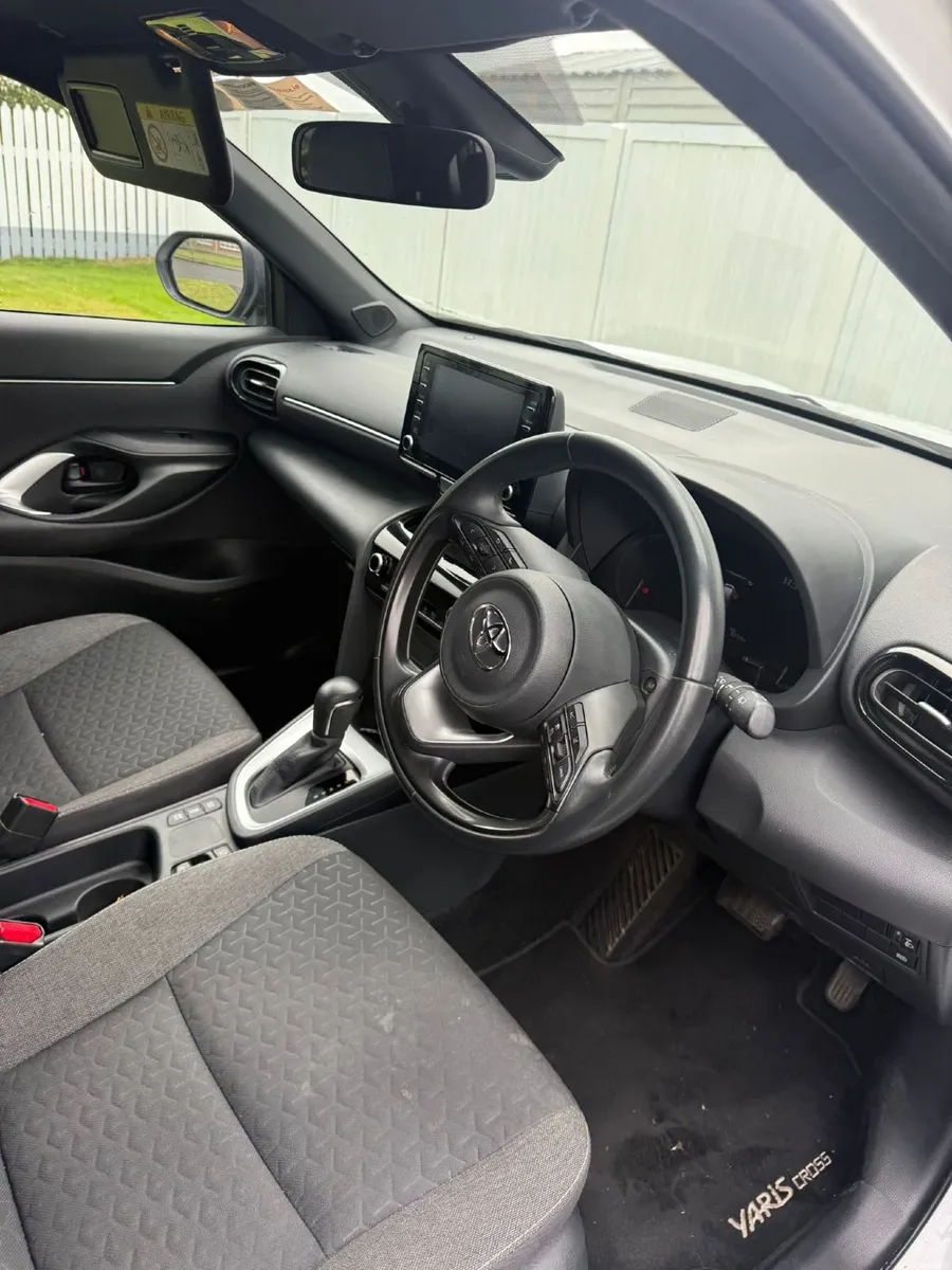 Toyota Yaris Cross 2023 - Image 4