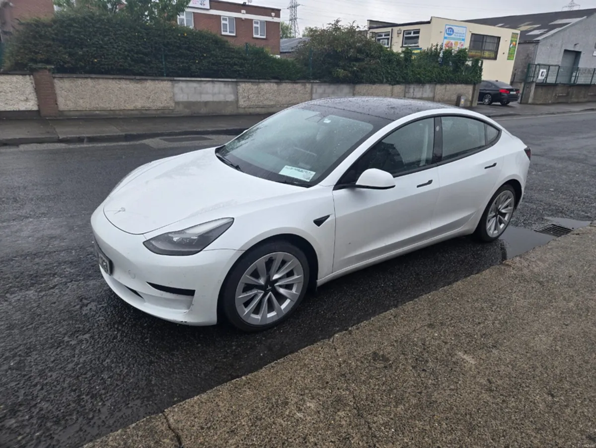 Tesla Model 3 STANDARD RANGE PLUS  REAR WHEEL DRIV - Image 5
