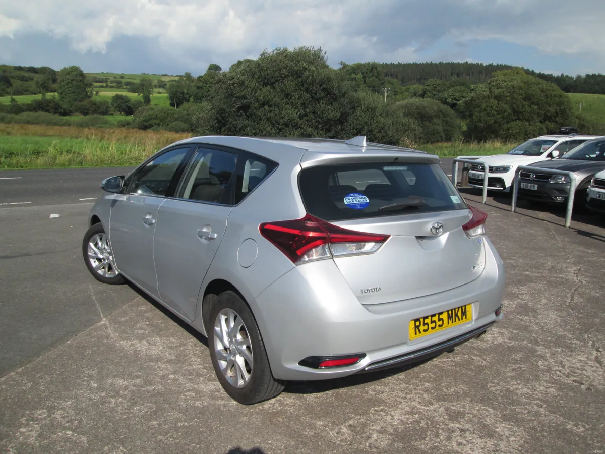 2016  TOYOTA  AURIS  1.6  D-4D  BUSINESS  EDITION - Image 5