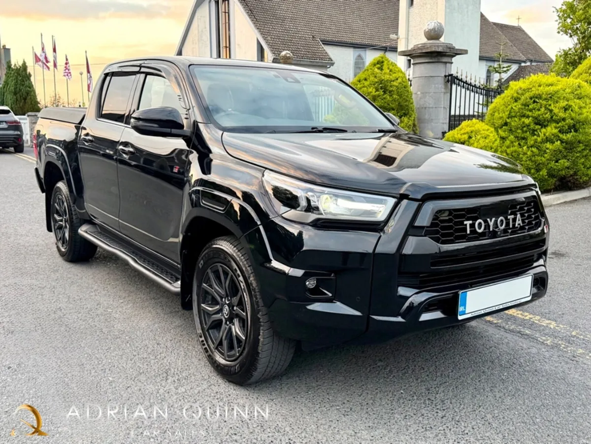 Toyota Hilux 2.4 D4D GR SPORT AUTO==€43,950 PLUS V - Image 4