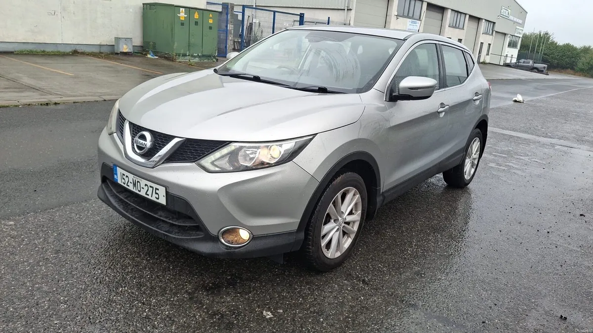 2015 Nissan Qashqai automatic - Image 2