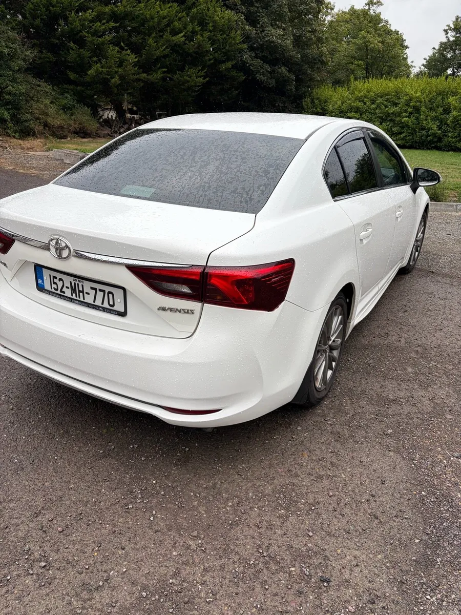 Toyota Avensis 1.6 d4d - Image 1