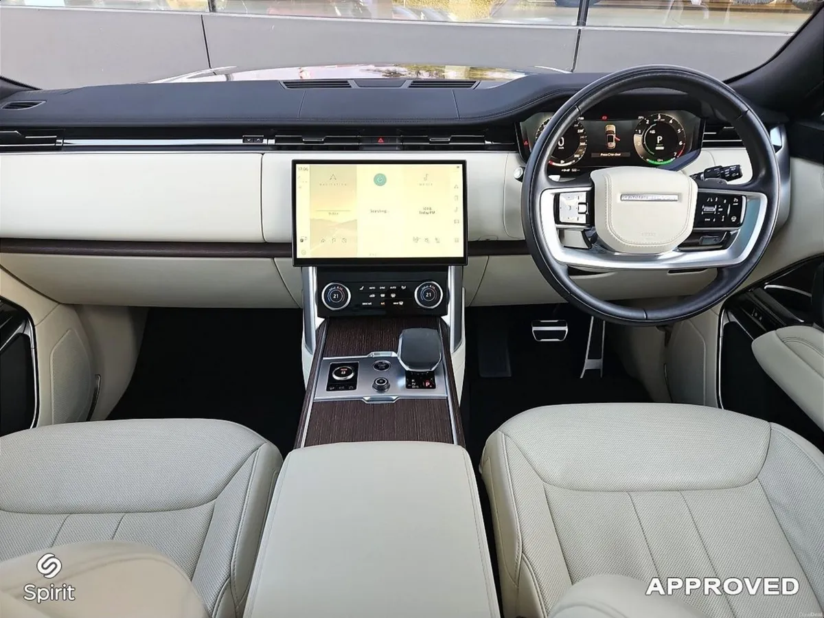 Land Rover Range Rover SWB 3.0 Si6 PHEV SE - Image 4