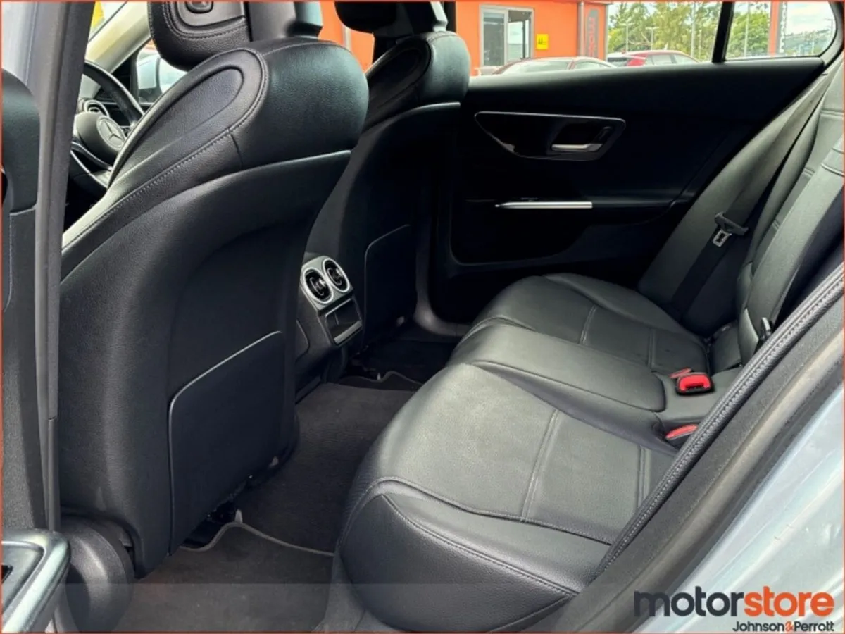 Mercedes-Benz C-Class C 220 D Avantgarde Auto Esta - Image 5