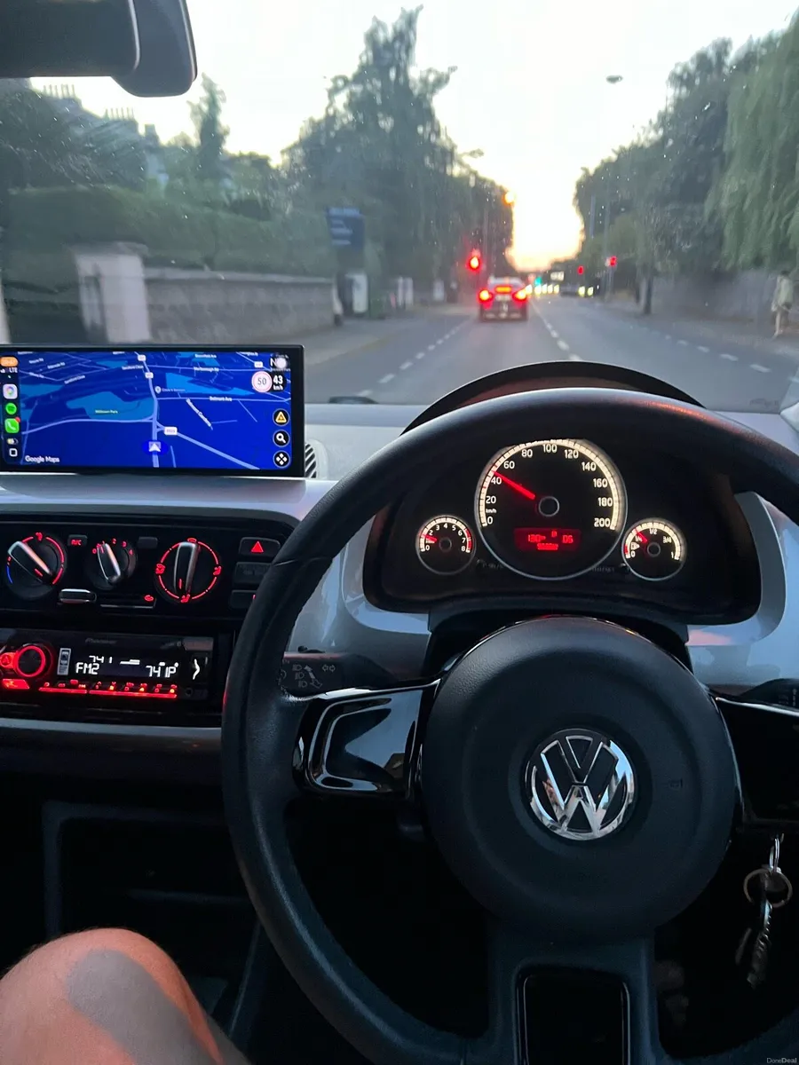 Vw up! Apple car play, Automatic - Image 2