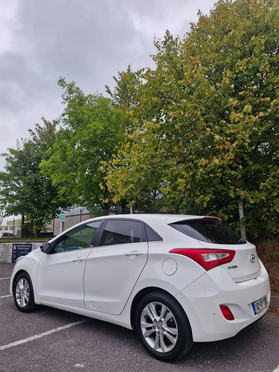 142 Hyundai i30 1.6 Diesel, Low Mileage - Image 4
