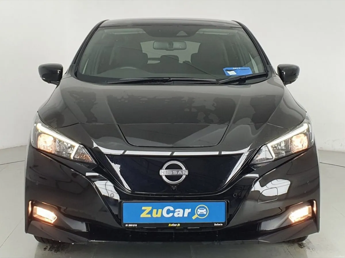 Nissan Leaf N-Connecta  150 Electric 40kWh Auto - Image 2