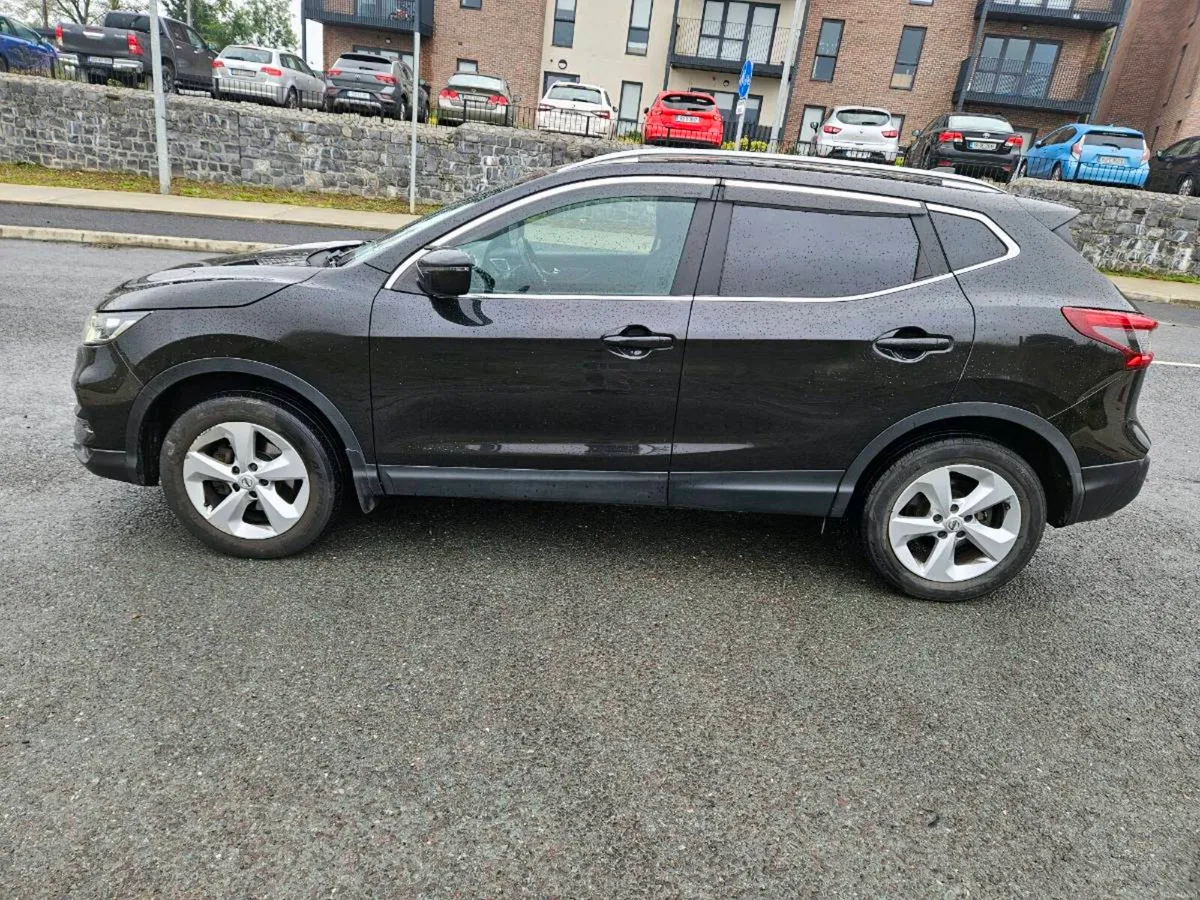 Nissan Qashqai 1.2 Petrol
New nct 01/2028
Cheap ta - Image 2