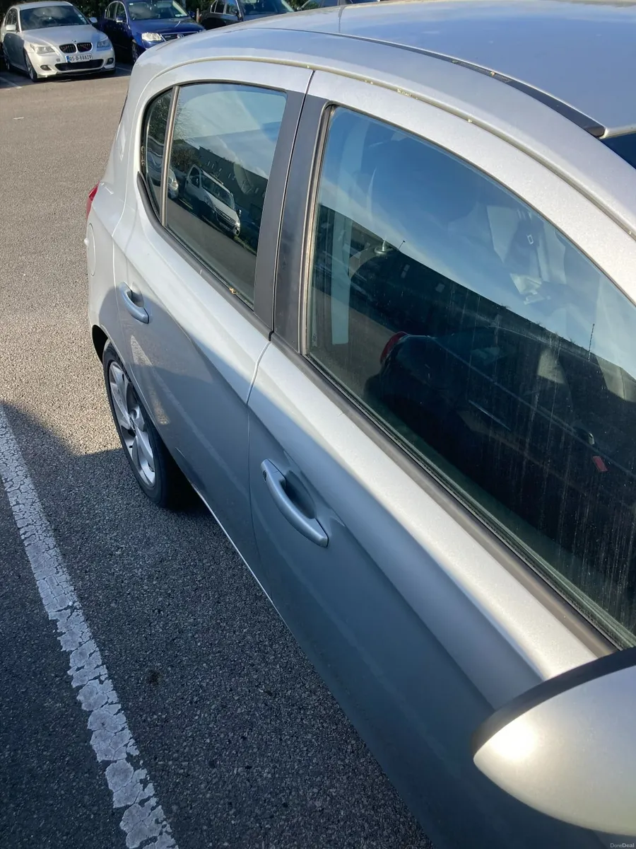 Opel Corsa 2015 - Image 3
