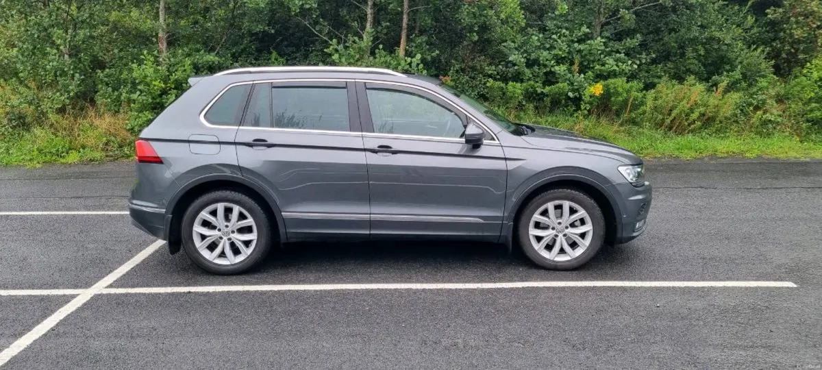 2018 volkswagen tiguan - Image 2