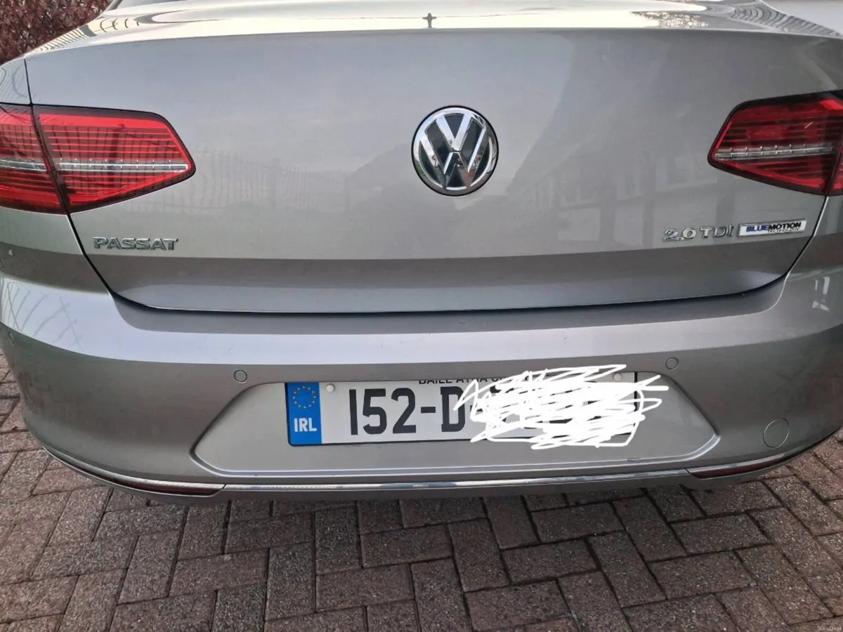 Car - Image 1