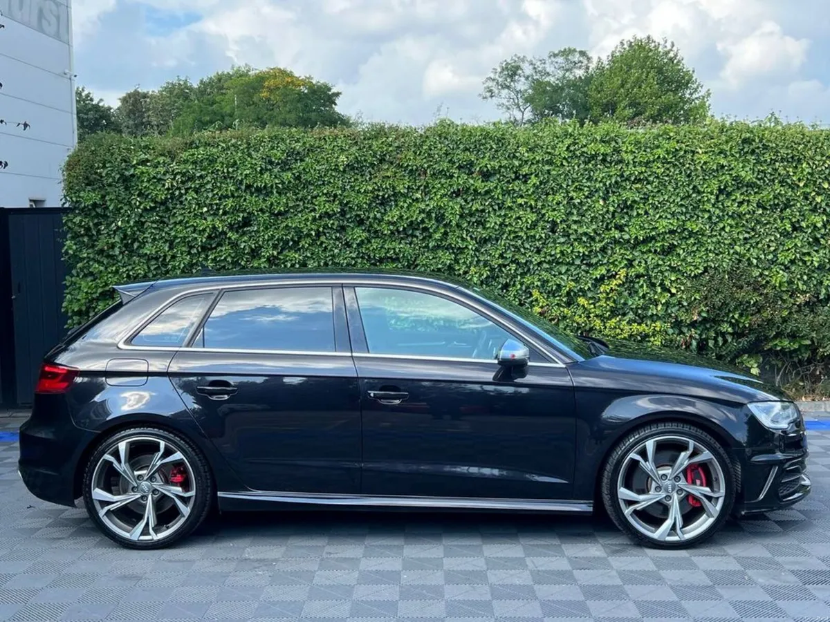 Audi S3 2.0 TFSI QUTTRO AUTO // FULL SERVICE HISTO - Image 2