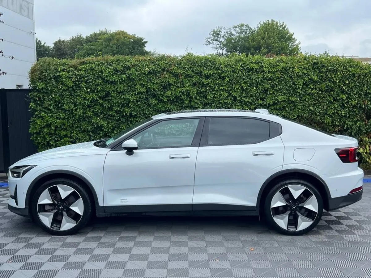Polestar 2 PLUS 69KWH // PANORAMIC SUNROOF // APPL - Image 4