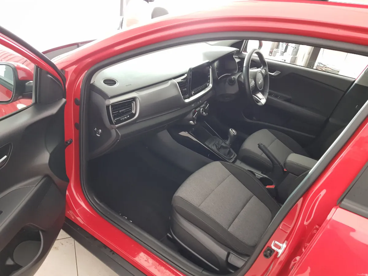 Kia Stonic 1.0 K2 MY25 MT - Image 5