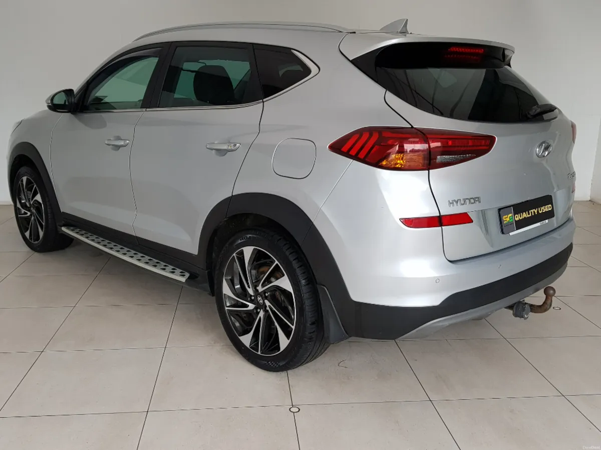 Hyundai Tucson ix35 Executive Plus 5DR - Image 3