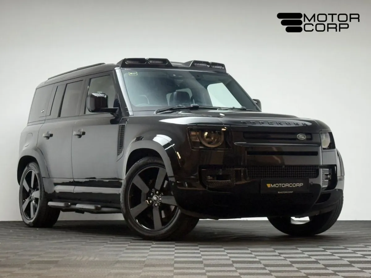 Land Rover Defender XS EDITION 110 P400E - Image 1