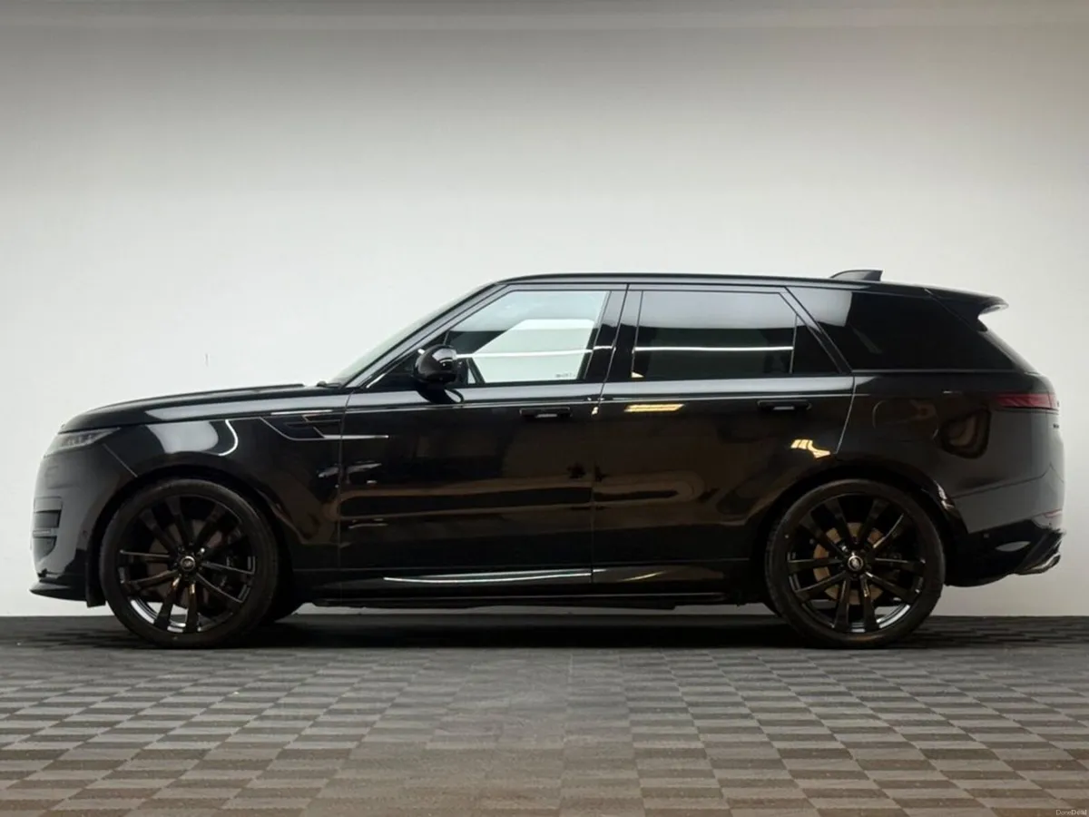 Land Rover Range Rover Sport DYNAMIC SE P440E - Image 4