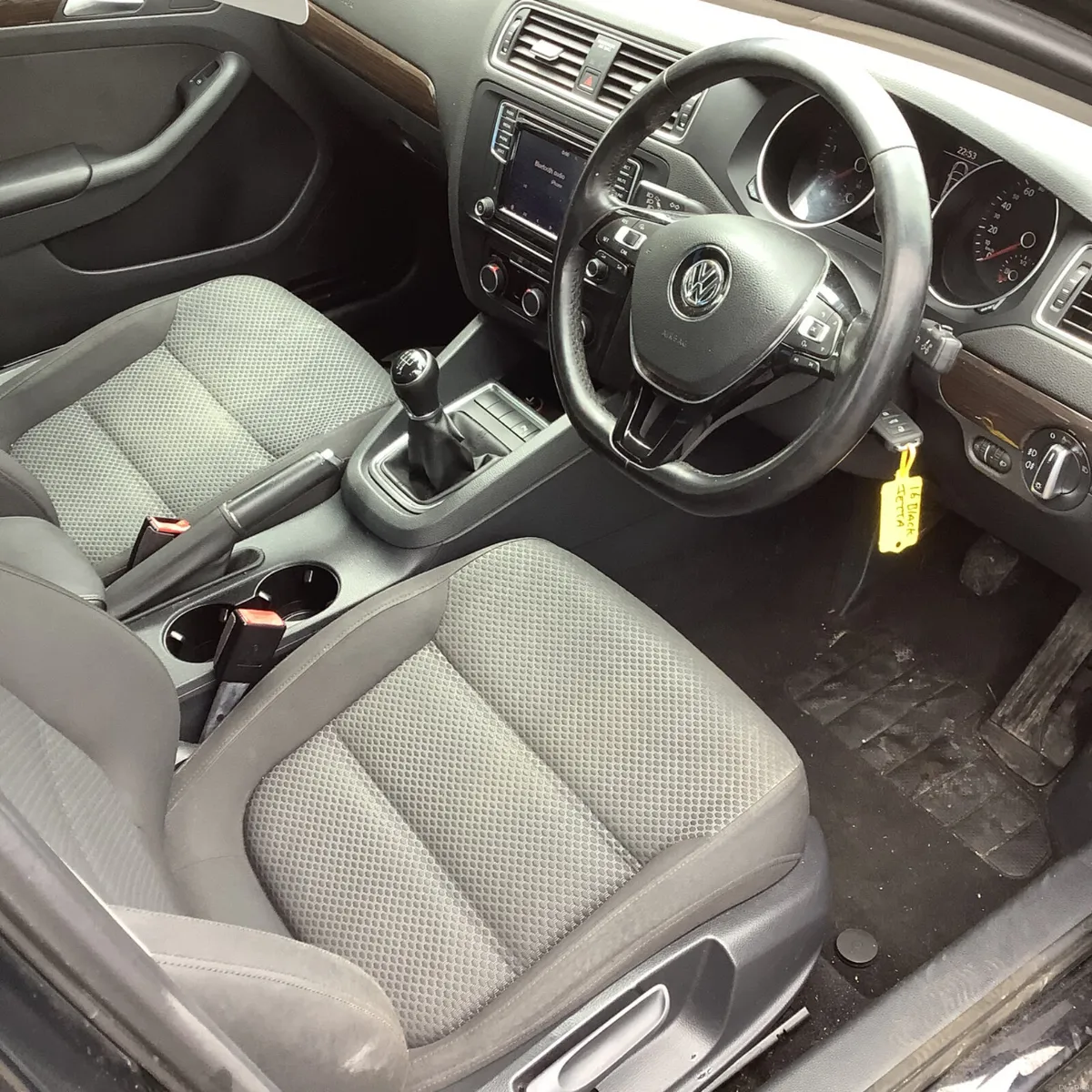 Volkswagen Jetta 2016 - Image 5