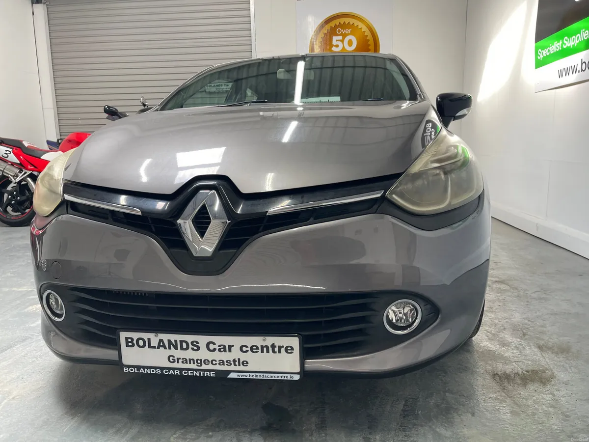 2015 Renault Clio 1.2 Automatic 5dr Model - Image 5