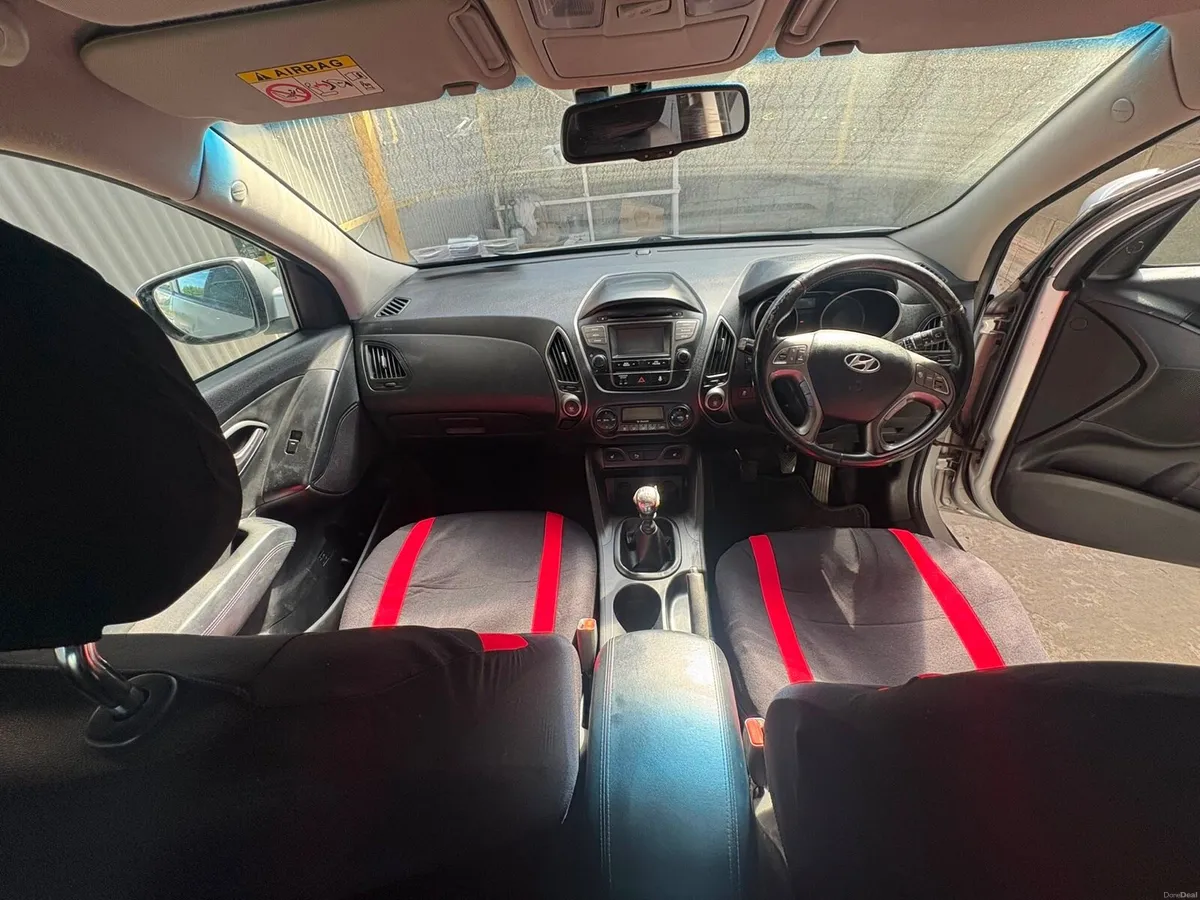 2014 HYUNDAI ix35 1.7 CRDi DIESEL SUV - Image 4