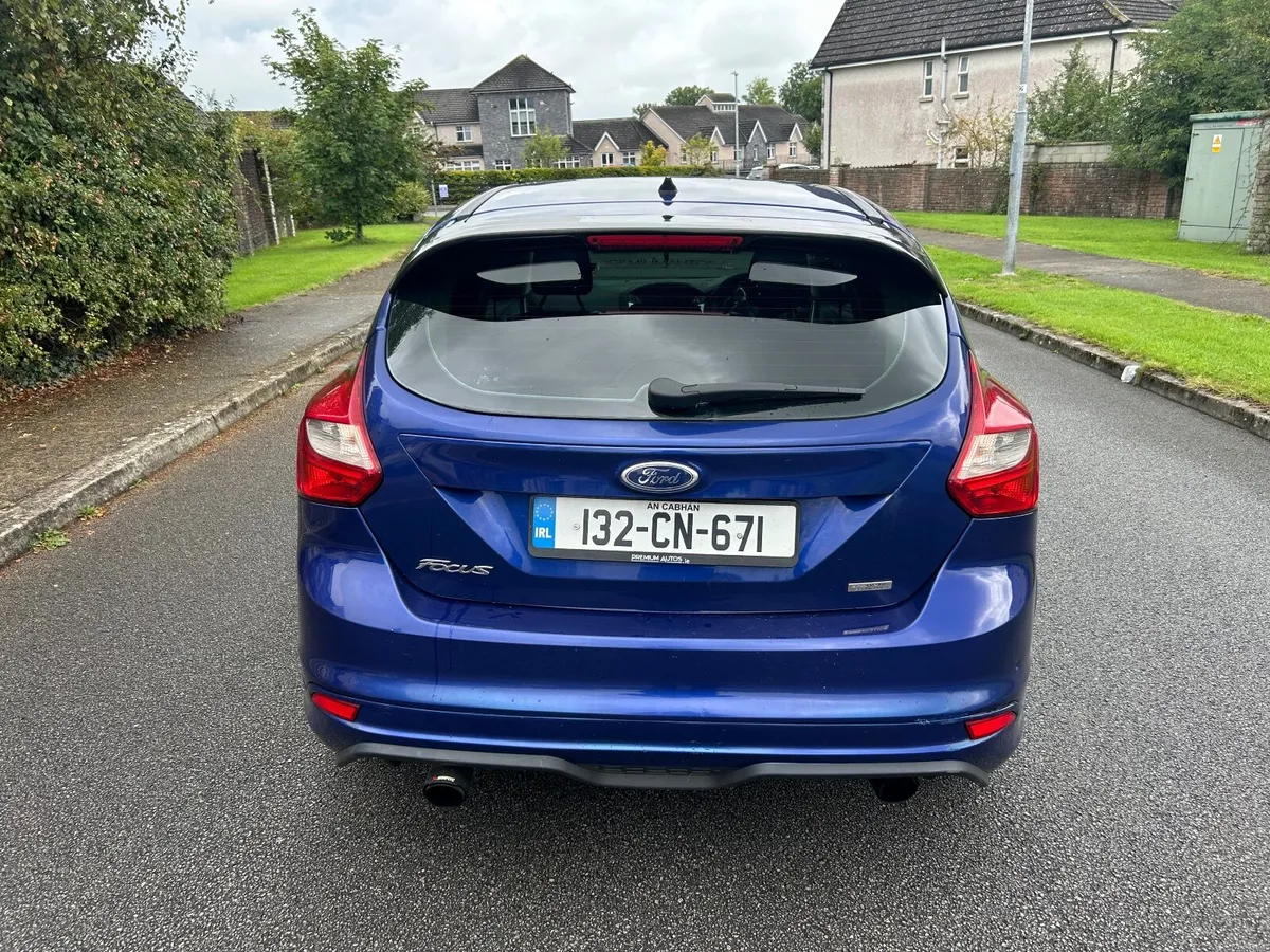 132 Ford Focus 1.6 TDCi 115 bhp high spec model - Image 4
