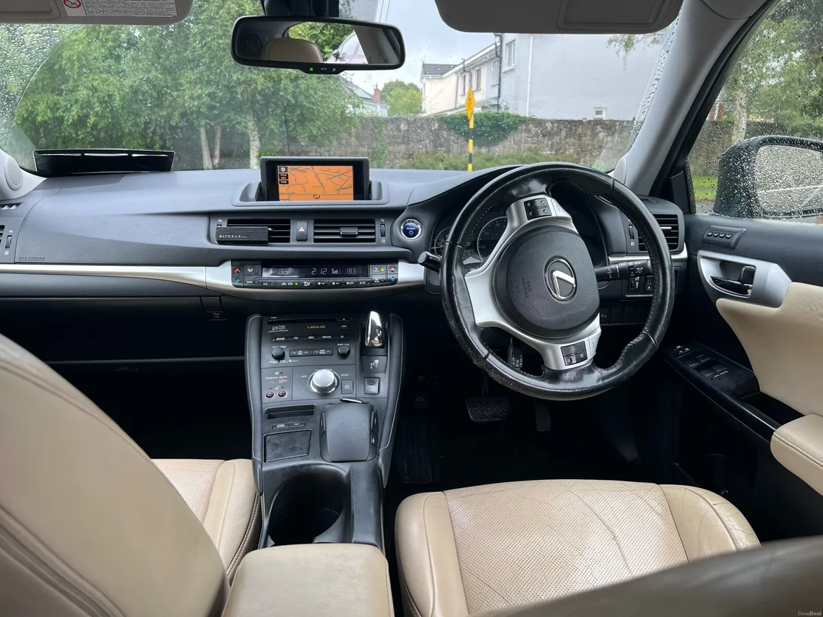 Lexus CT200 - Image 4