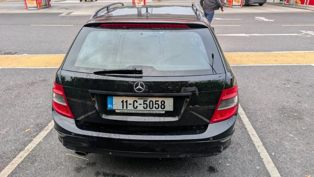 2011 Mercedes C200 Automatic - Image 6