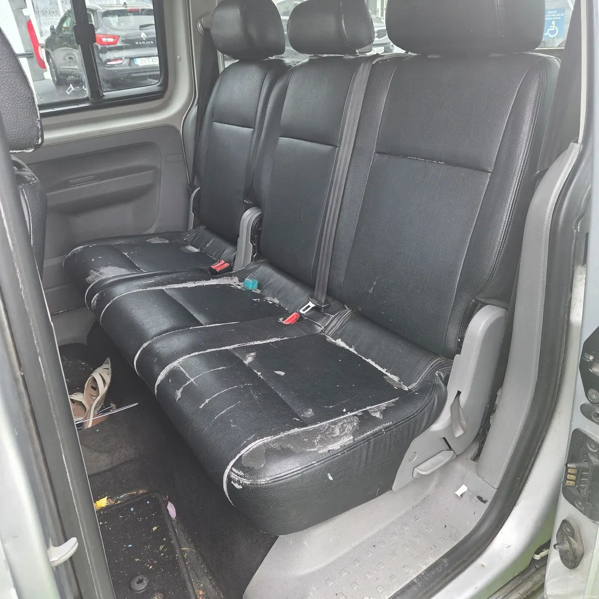 Volkswagen Caddy Maxi Life 2010 - Image 3