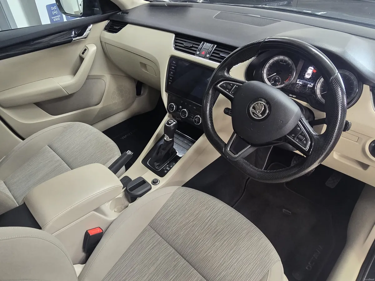 Skoda Octavia 2018. 1.6TDI STYLE. DSG - Image 6