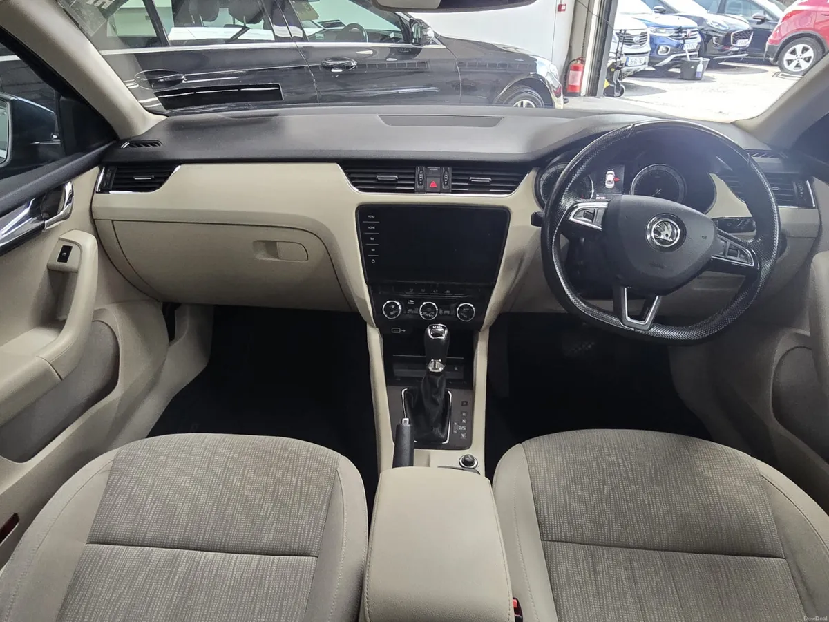 Skoda Octavia 2018. 1.6TDI STYLE. DSG - Image 4